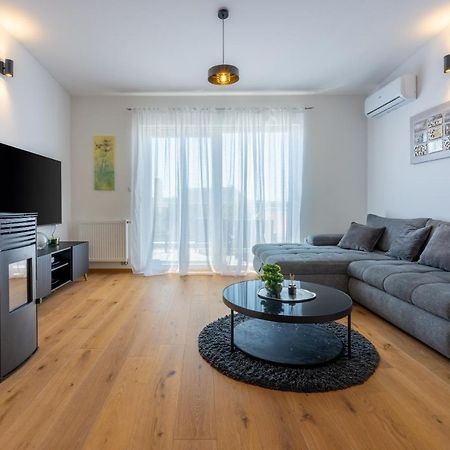 Apartments Marta Crikvenica Zewnętrze zdjęcie